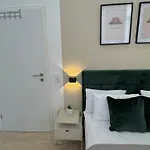 Heaven Homes - Doppelzimmer Mit Eigenem Bad Apartment